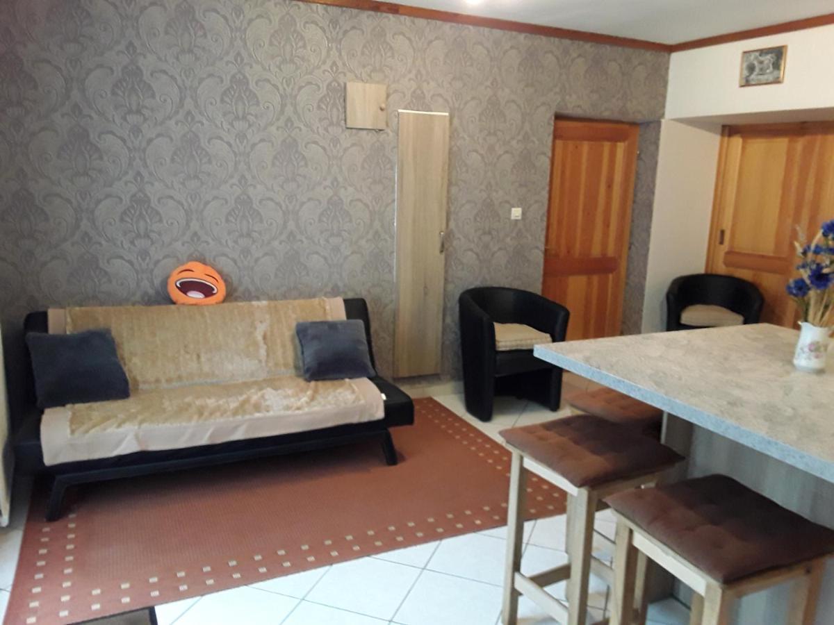Chambres D'Hotes Au Vieux Moulin Entre Sarreguemine Et Bitche Rahling Bagian luar foto